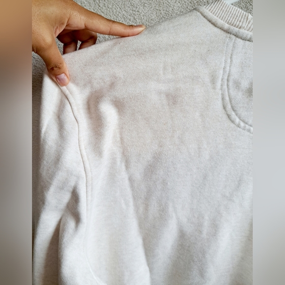 Men's Izod Cream Colored Pull Over Crewneck Sweater - Picture 11 of 12